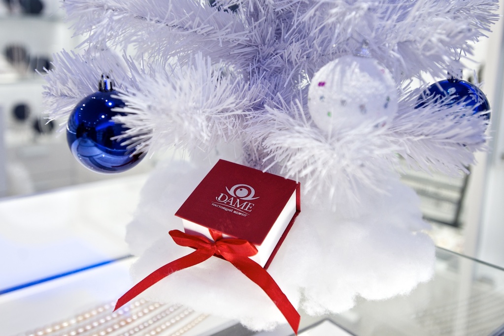Самый большой магазин жемчуга в Санкт-Петербурге